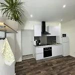 아파트 Proche Amneville, 2 Chambres, 5 Couchages, Cuisine, Salon, Terrasse Et Parking *